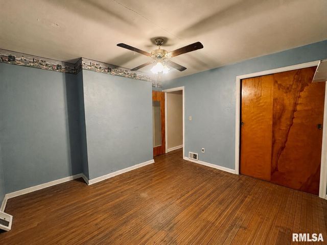 1405 W CRESTWOOD Drive, Peoria, IL 61614