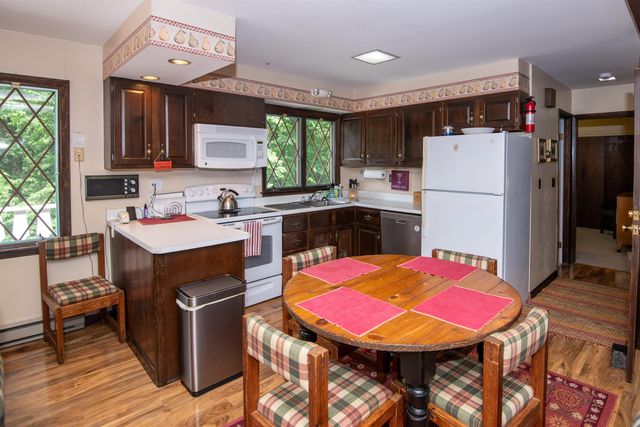 9144 Route 100, Plymouth, VT 05056