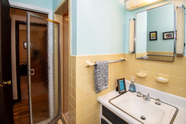 9144 Route 100, Plymouth, VT 05056