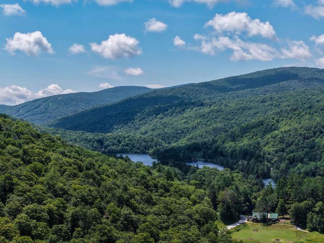 9144 Route 100, Plymouth, VT 05056