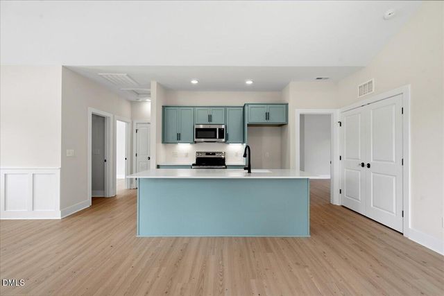 306 S Sycamore Street, Fremont, NC 27830