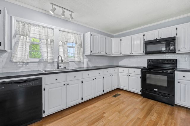 11831 N Highway 905, Longs, SC 29568