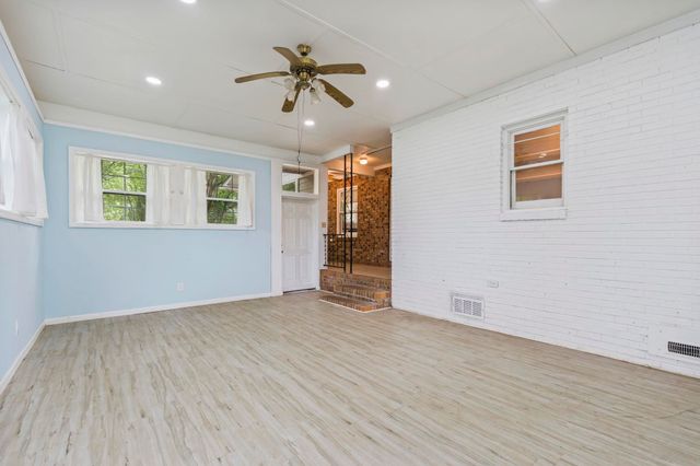 11831 N Highway 905, Longs, SC 29568