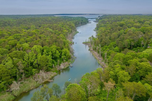 24 Chickadee Circle, Chatham, MA 02633