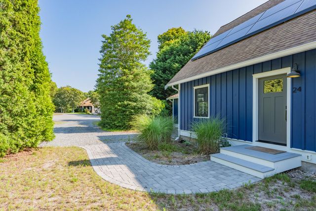 24 Chickadee Circle, Chatham, MA 02633