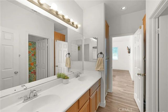 13864 Grant Way, Oak Hills, CA 92344