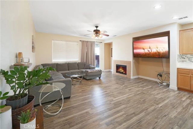 13864 Grant Way, Oak Hills, CA 92344