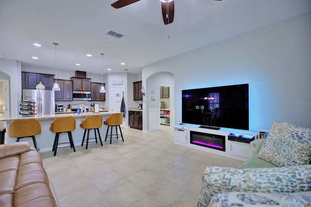 4020 PRIMA LAGO CIRCLE, Lakeland, FL 33810