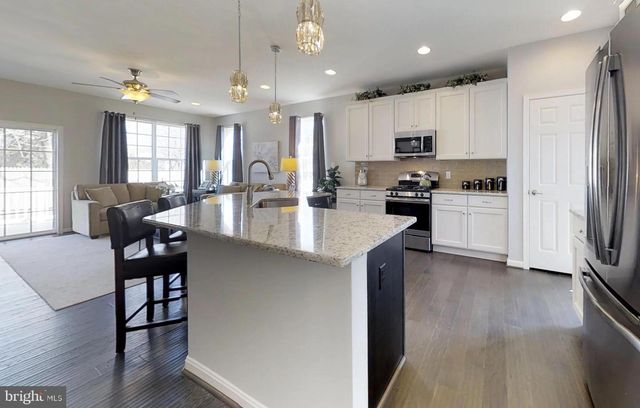 643 RESORT BLVD, Dover, DE 19904