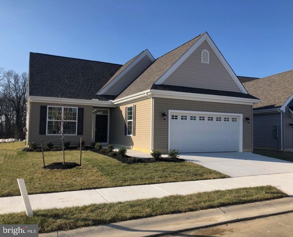 643 RESORT BLVD, Dover, DE 19904