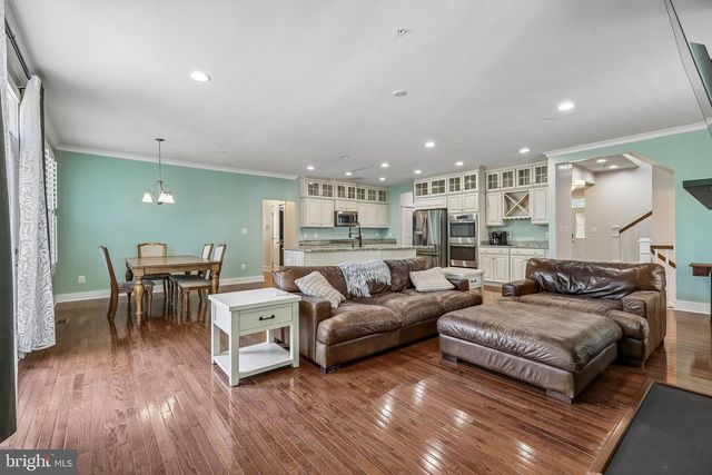 17141 GULLWING DR, Dumfries, VA 22026