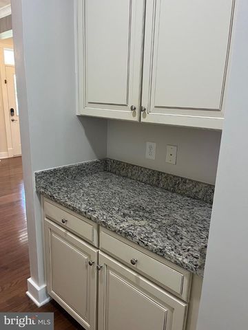 17141 GULLWING DR, Dumfries, VA 22026