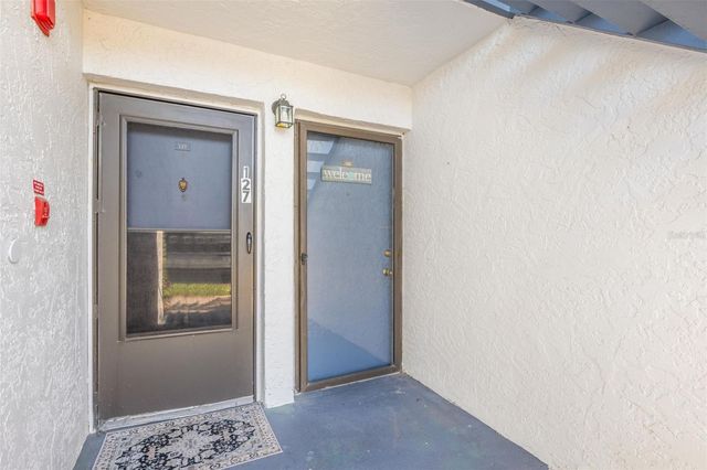 125 CYPRESS LANE 125, Oldsmar, FL 34677
