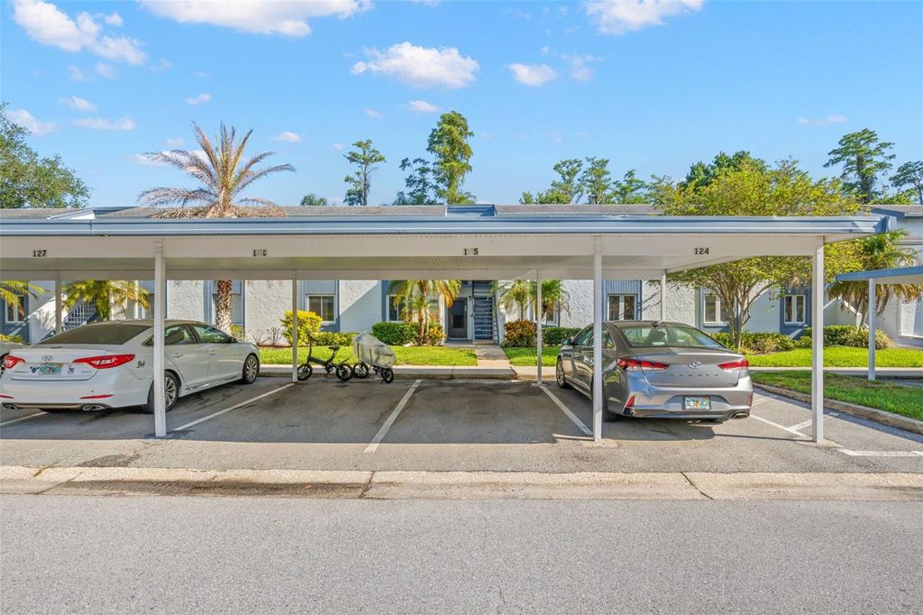 125 CYPRESS LANE 125, Oldsmar, FL 34677