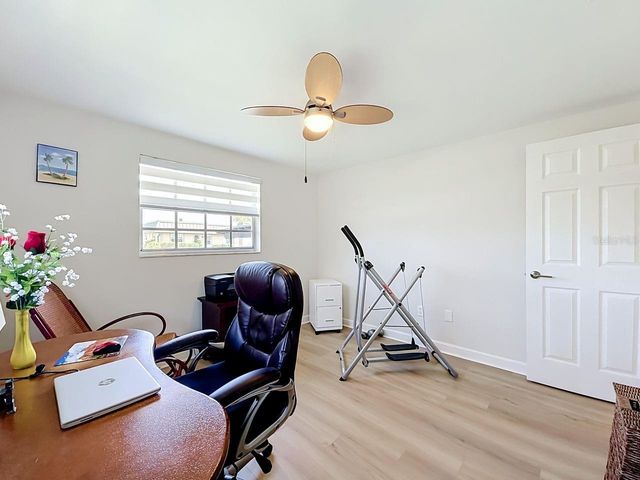 4142 HAMPTON DRIVE 4142, New Port Richey, FL 34652