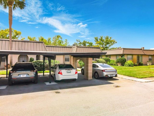4142 HAMPTON DRIVE 4142, New Port Richey, FL 34652