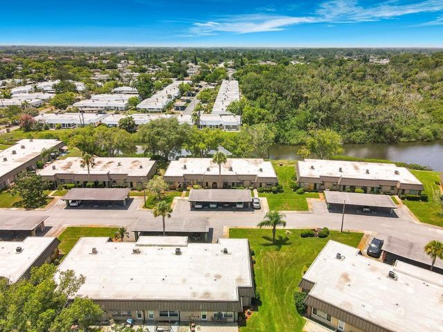 4142 HAMPTON DRIVE 4142, New Port Richey, FL 34652