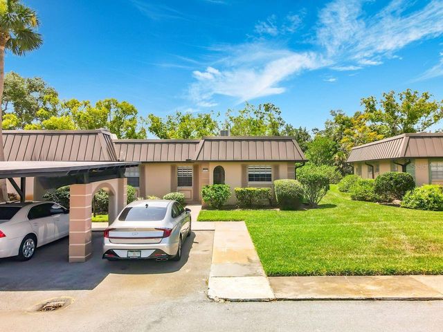 4142 HAMPTON DRIVE 4142, New Port Richey, FL 34652