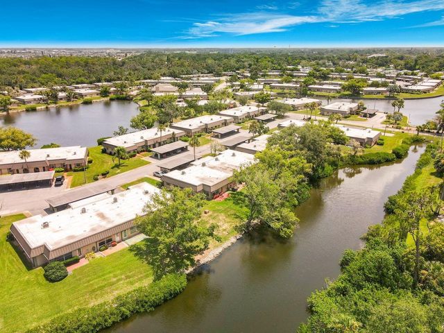 4142 HAMPTON DRIVE 4142, New Port Richey, FL 34652