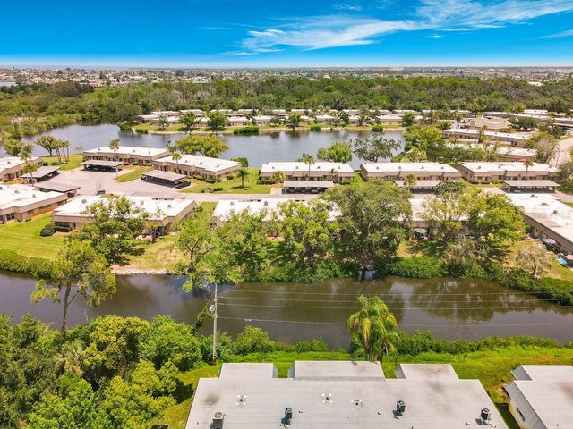 4142 HAMPTON DRIVE 4142, New Port Richey, FL 34652