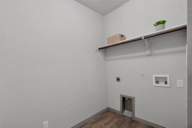 8209 Spruce Meadows Drive, Fort Worth, TX 76244