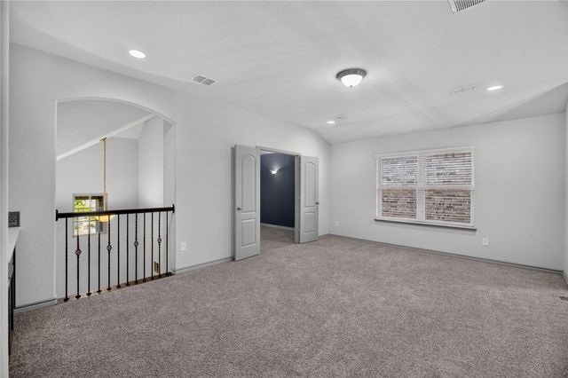 8209 Spruce Meadows Drive, Fort Worth, TX 76244