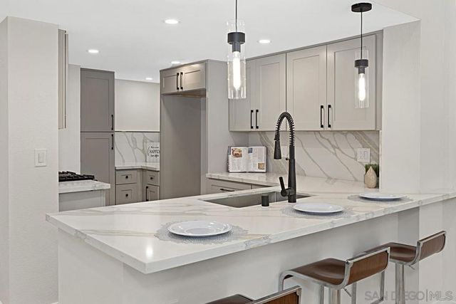 9899 Scripps Westview Way 243, San Diego, CA 92131