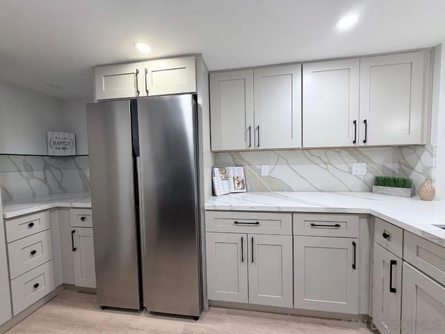 9899 Scripps Westview Way 243, San Diego, CA 92131