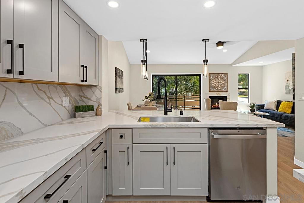 9899 Scripps Westview Way 243, San Diego, CA 92131