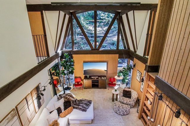 391 San Geronimo Valley Dr, San Geronimo, CA 94963