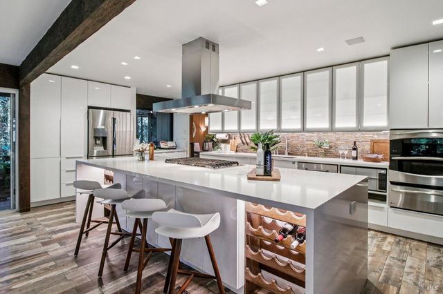 391 San Geronimo Valley Dr, San Geronimo, CA 94963