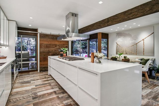 391 San Geronimo Valley Dr, San Geronimo, CA 94963