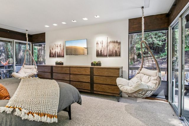 391 San Geronimo Valley Dr, San Geronimo, CA 94963