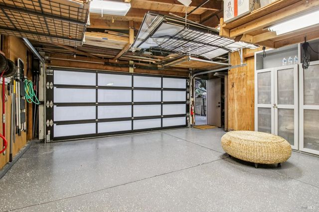 391 San Geronimo Valley Dr, San Geronimo, CA 94963