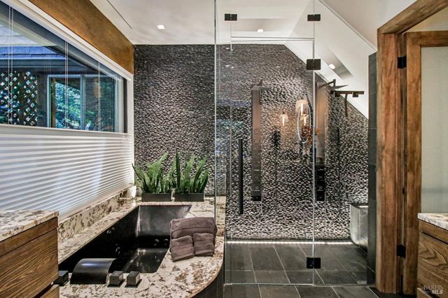 391 San Geronimo Valley Dr, San Geronimo, CA 94963