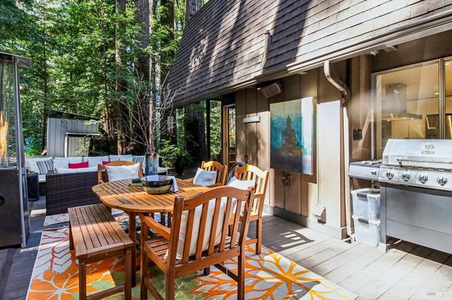 391 San Geronimo Valley Dr, San Geronimo, CA 94963