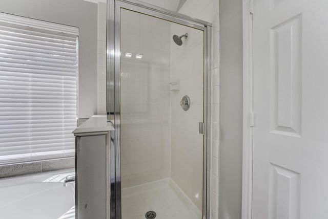 12415 Silversmine Drive, Houston, TX 77014