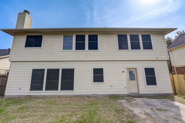 12415 Silversmine Drive, Houston, TX 77014