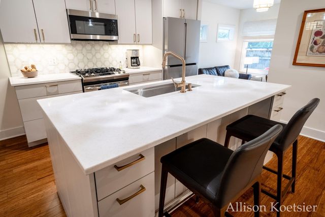 918 Blodgett Street SE, Grand Rapids, MI 49506