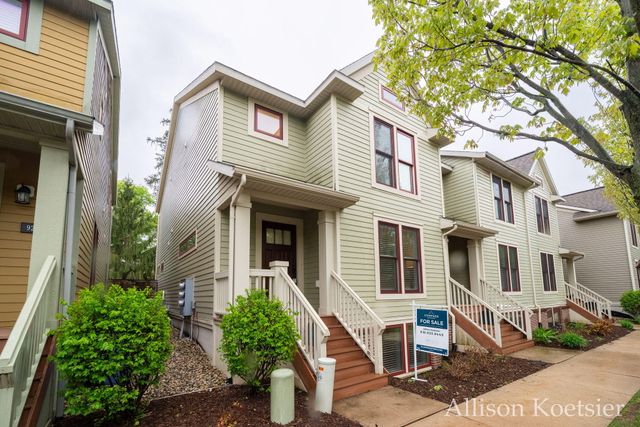 918 Blodgett Street SE, Grand Rapids, MI 49506