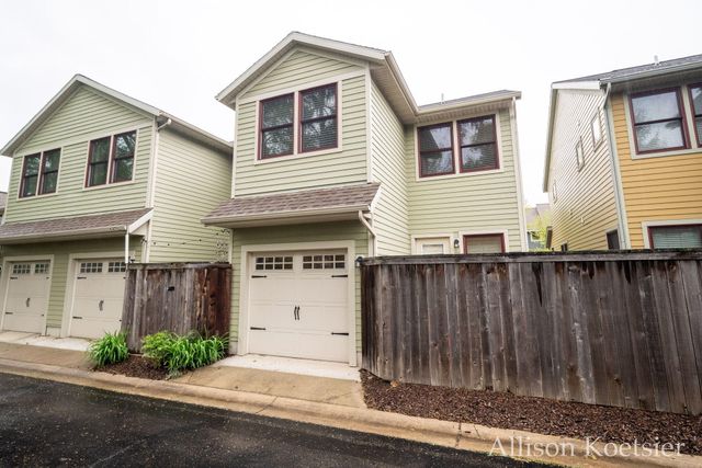 918 Blodgett Street SE, Grand Rapids, MI 49506