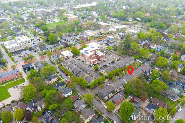 918 Blodgett Street SE, Grand Rapids, MI 49506
