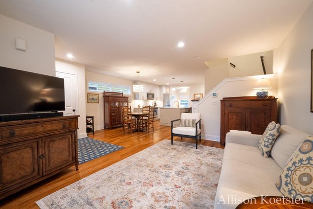 918 Blodgett Street SE, Grand Rapids, MI 49506