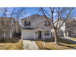 10657 Forester Pl, Longmont, CO 80504