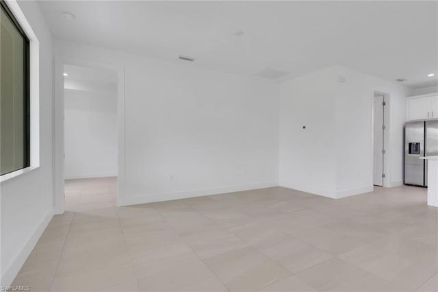 1412 NE 2nd PL, Cape Coral, FL 33909