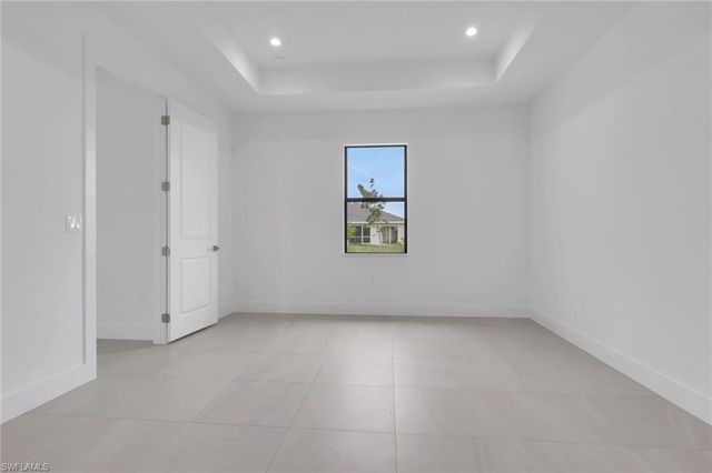 1412 NE 2nd PL, Cape Coral, FL 33909