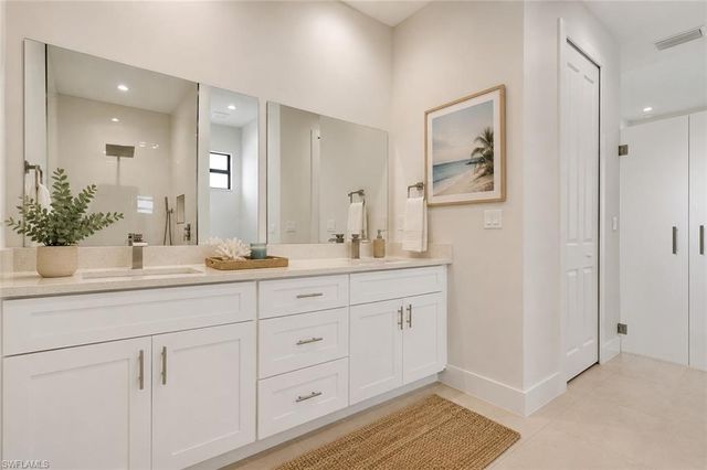 1412 NE 2nd PL, Cape Coral, FL 33909