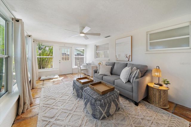 2650 LEAFY LANE, Sarasota, FL 34239