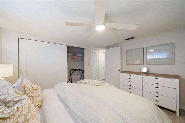 2650 LEAFY LANE, Sarasota, FL 34239