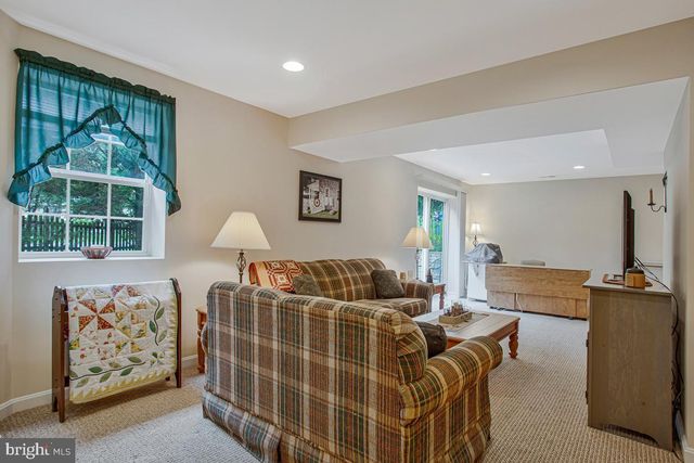 8067 CLARK STATION RD, Severn, MD 21144